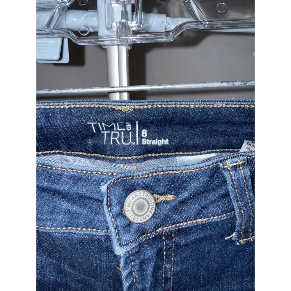Time and Tru Womens Straight Leg Jeans Dark Wash Stretch Denim Size 8 - Picture 4 of 5